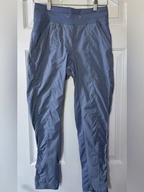 Lululemon Light Blue Studio Crop Pants | Relaxed Fit | Size 4 Tag Removed